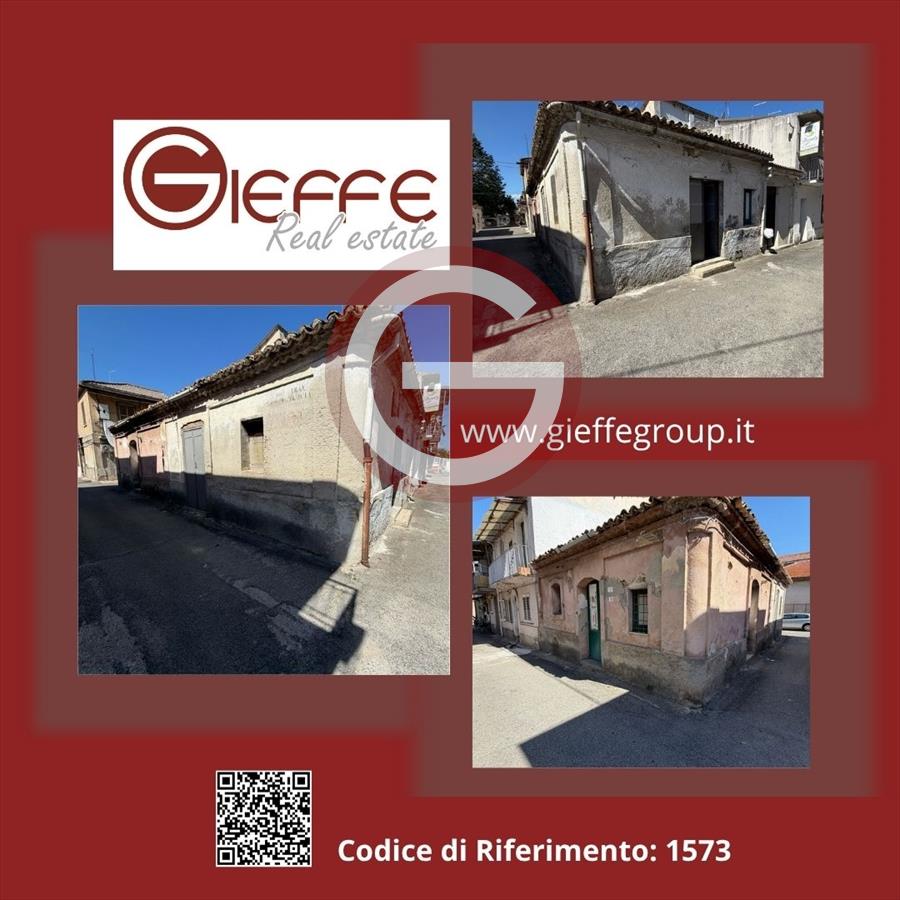 Casa indipendente da ristrutturare, Taurianova semicentrale