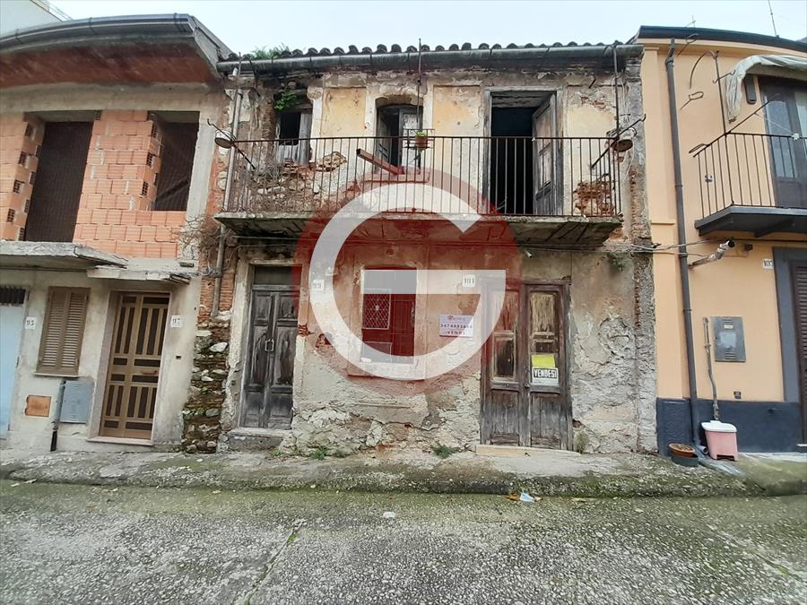 Casa indipendente da ristrutturare, Cittanova centrale
