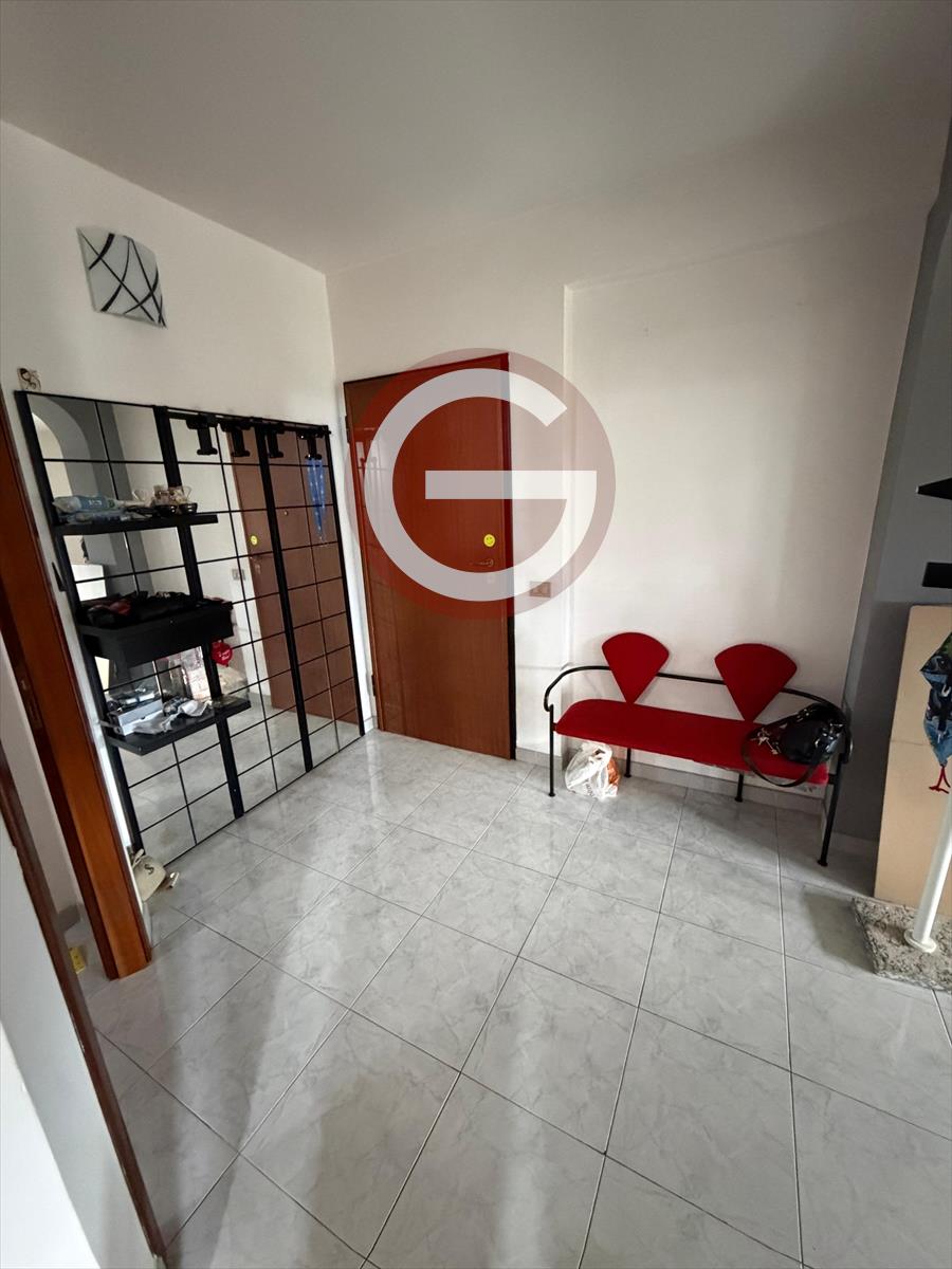 Trilocale con box, Taurianova semicentrale