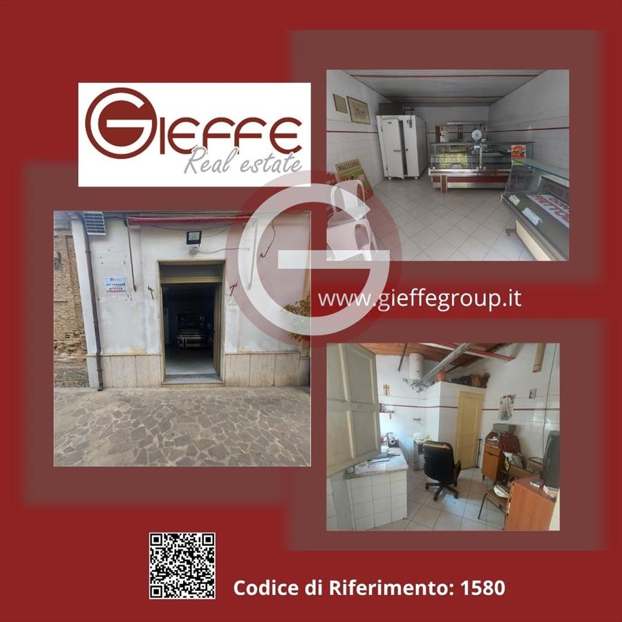 Locale commerciale in affitto, Taurianova centrale