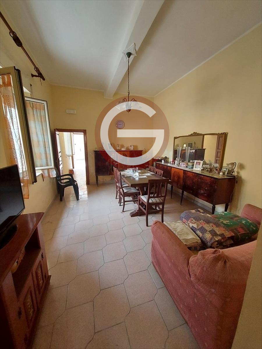 Casa indipendente con giardino, Anoia centrale