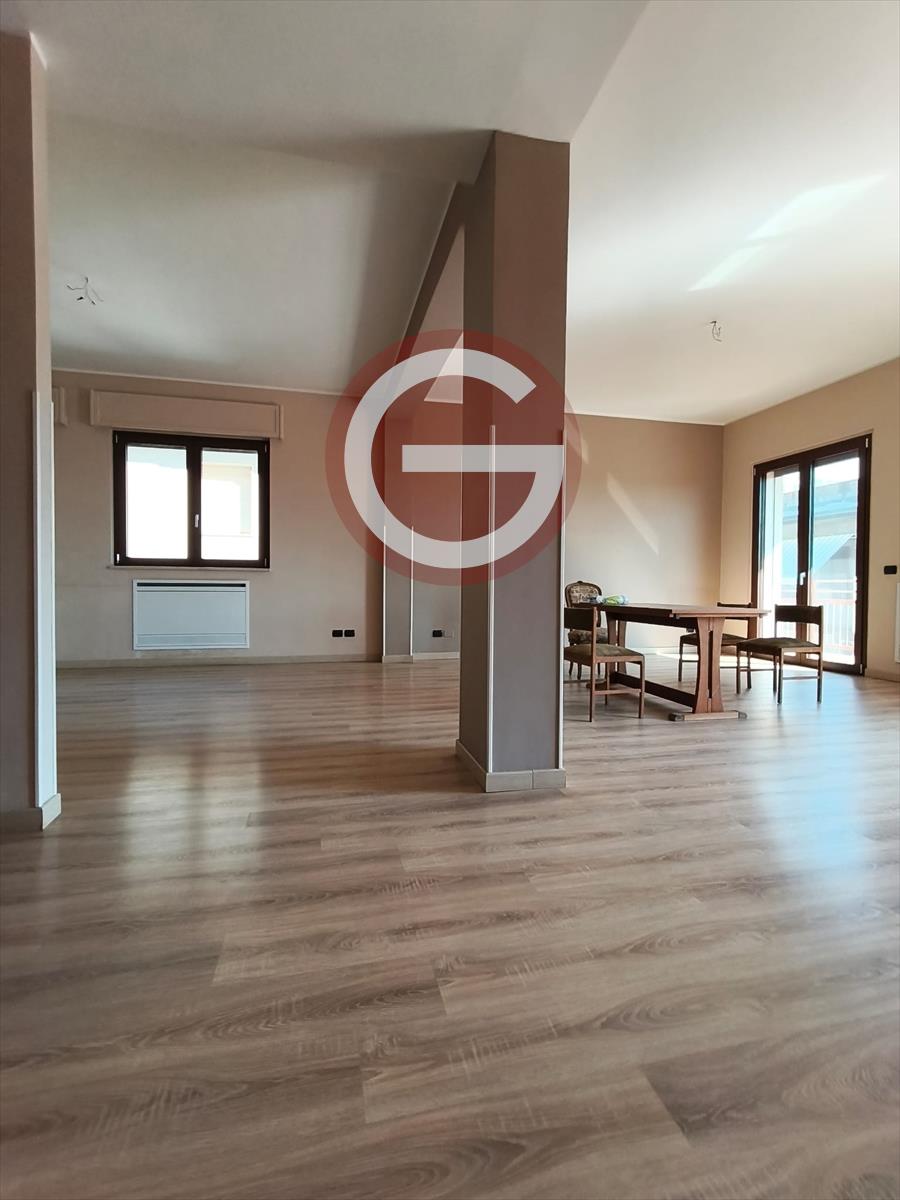 Trilocale classe A, Taurianova semicentrale