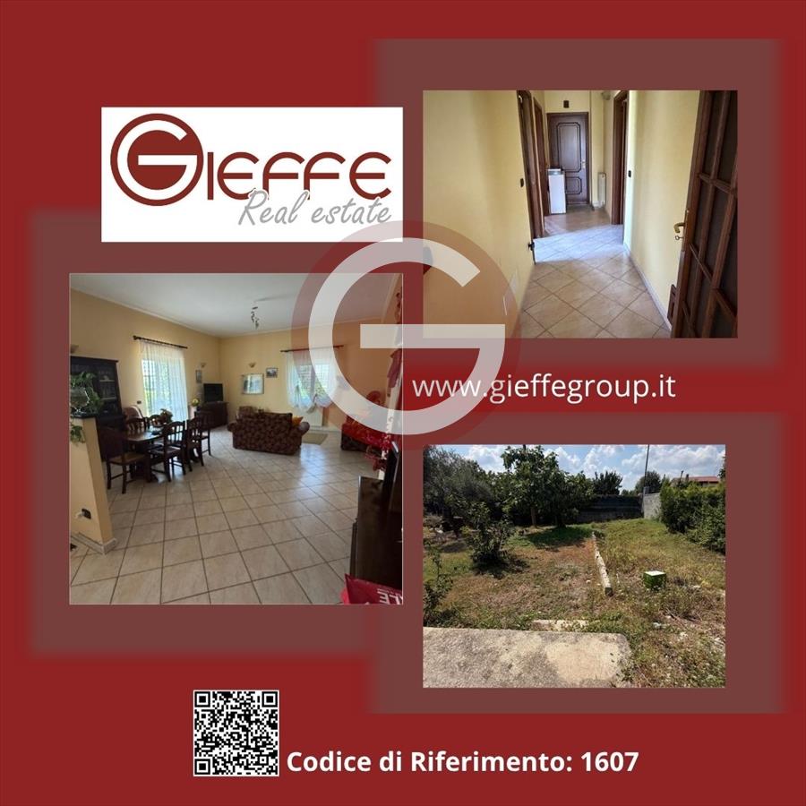 Casa indipendente con giardino, Polistena semicentrale
