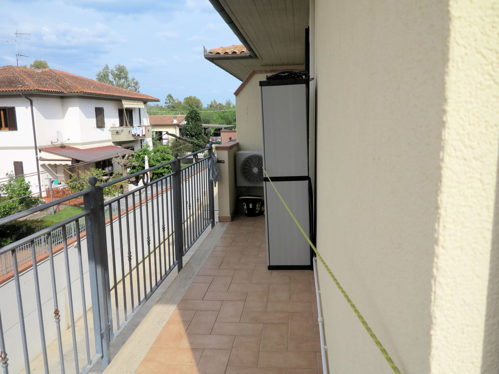 Appartamento al piano primo con giardino in vendita a Roccastrada, Ribolla