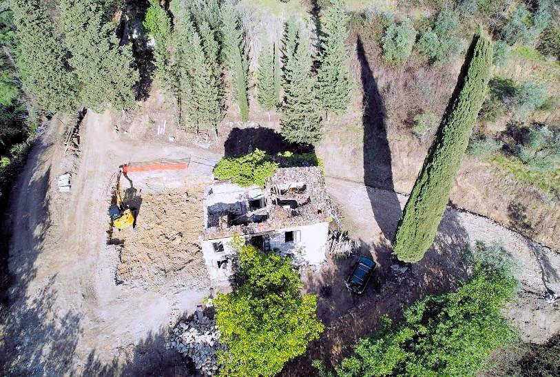 Colonica terratetto libera su tre lati di nuova realizzazione in vendita a Pistoia