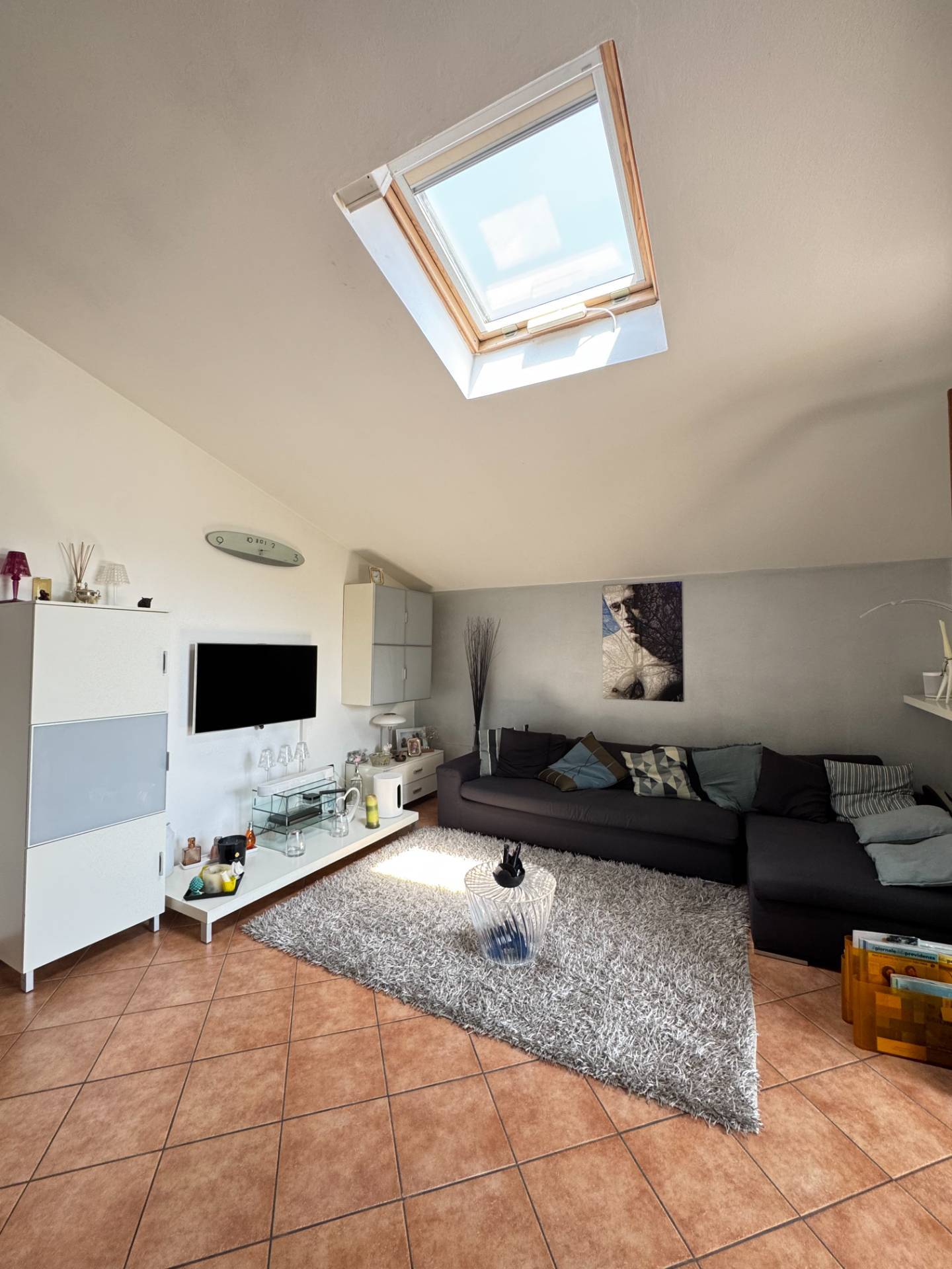 Attico di recente costruzione con ampia terrazza in vendita a Montecatini-Terme