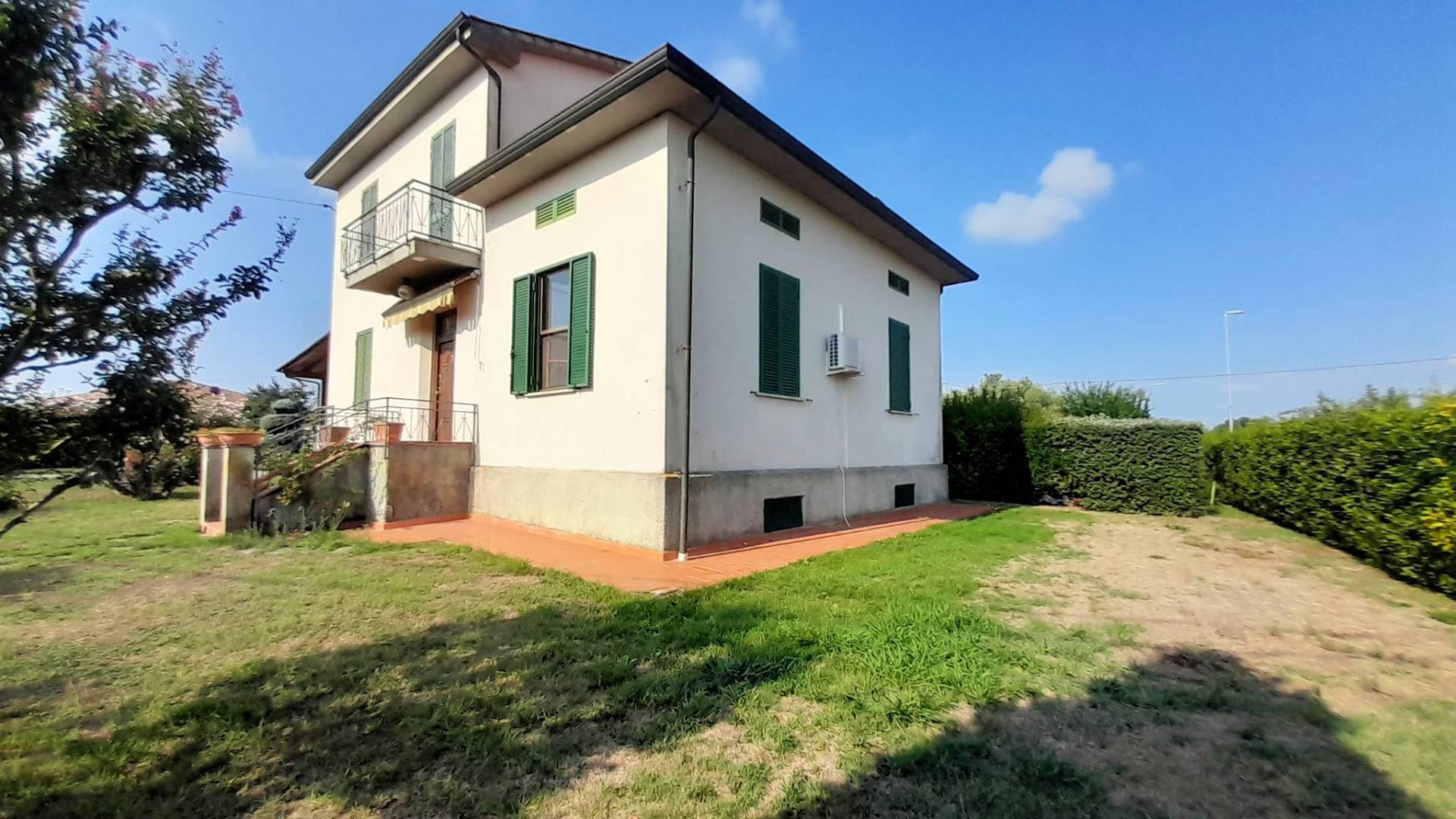 Villetta unifamiliare con giardino in vendita a Castelfranco di Sotto, Orentano