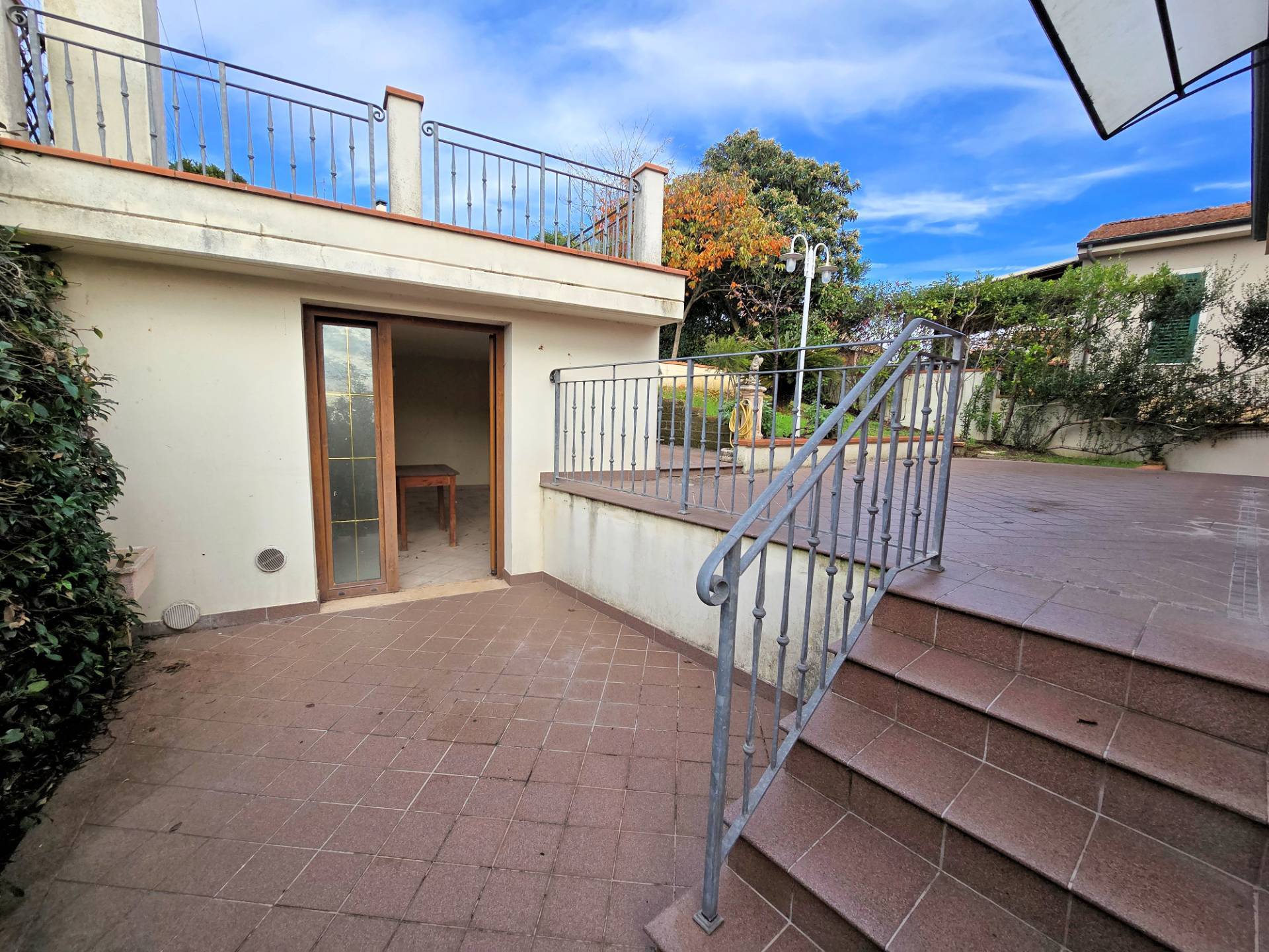 Villetta libera su quattro lati con giardino in vendita a Montopoli in Val d'Arno, Capanne