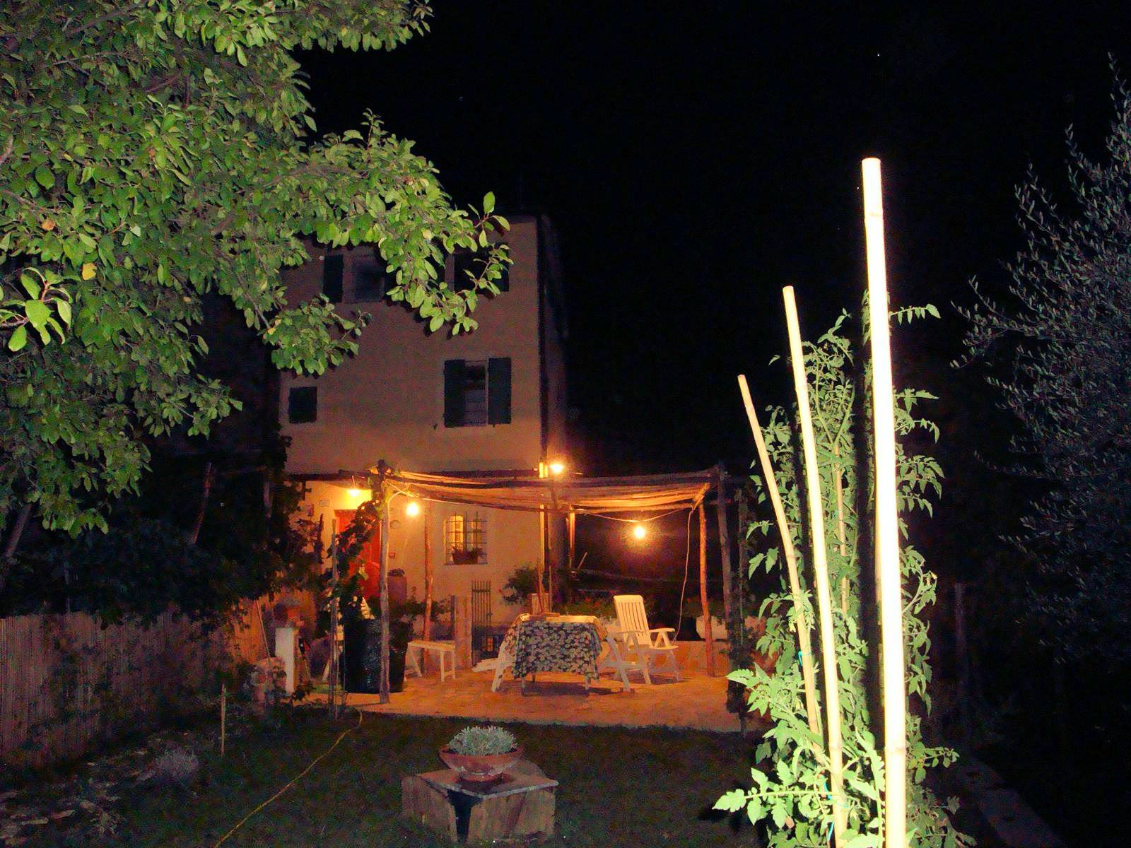 Terratetto libero su tre lati con ampio giardino e vista panoramica fino al mare in vendita a Massar