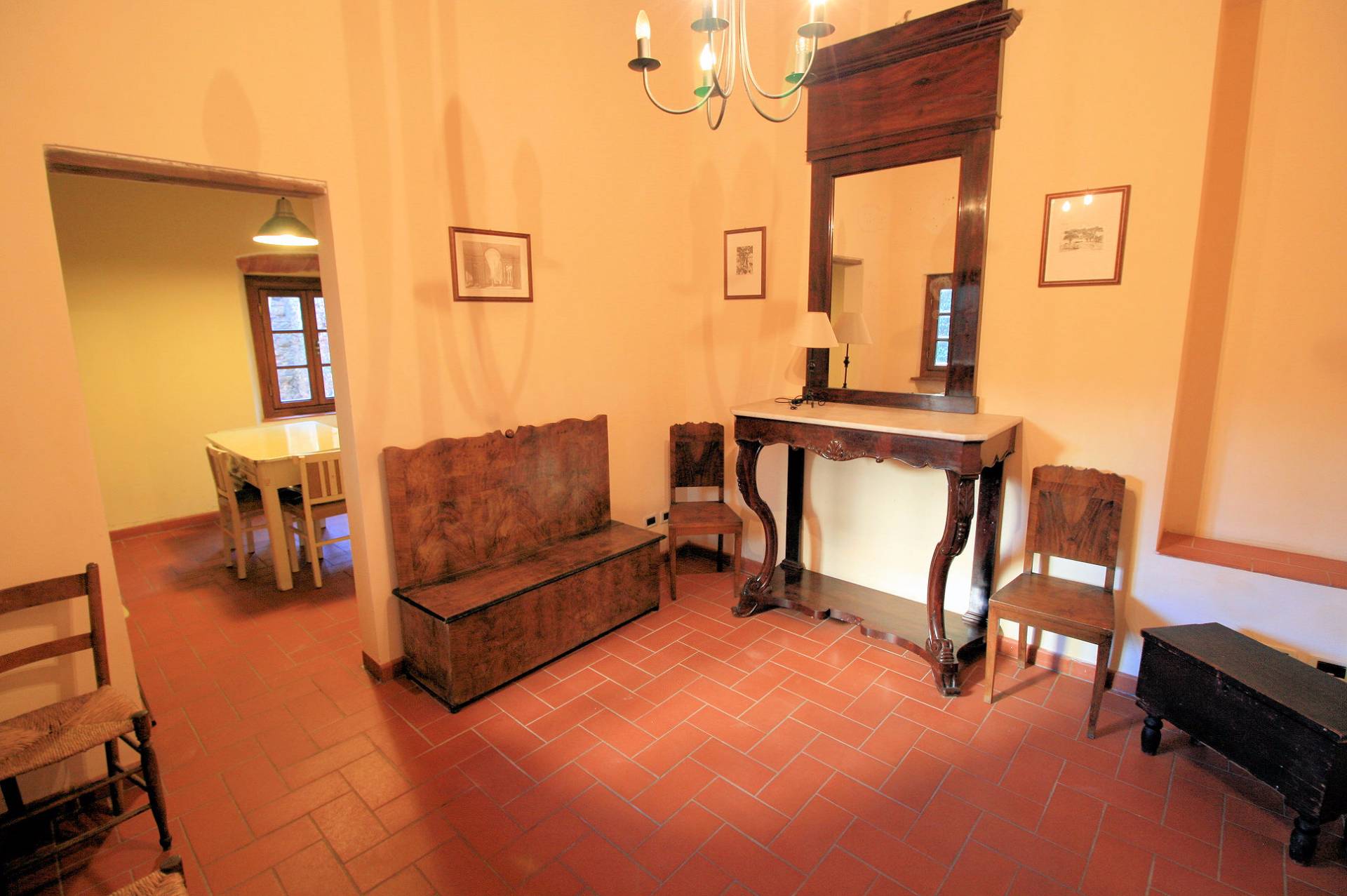 Bellissimo terratetto in centro storico in vendita a Montecarlo