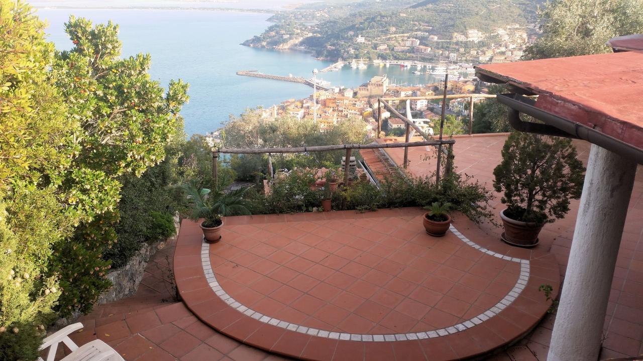 Villa con dependance e vista mare in vendita a Monte Argentario, Porto Santo Stefano