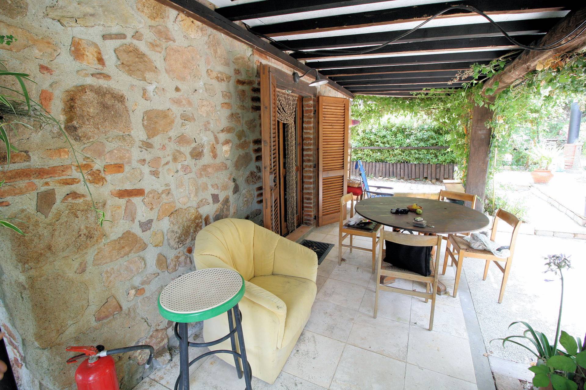 Rustici con vista panoramica in vendita a Roccastrada, Sassofortino