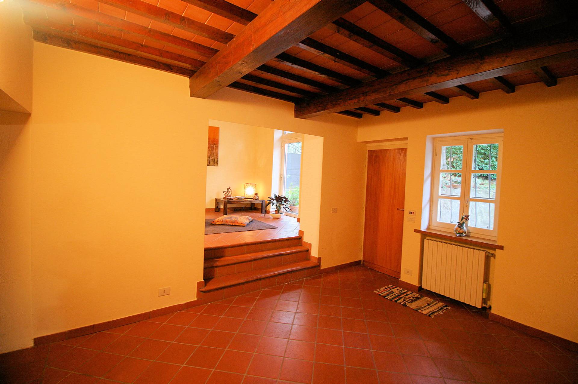 Porzione terratetto indipendente con parco in vendita a Lamporecchio