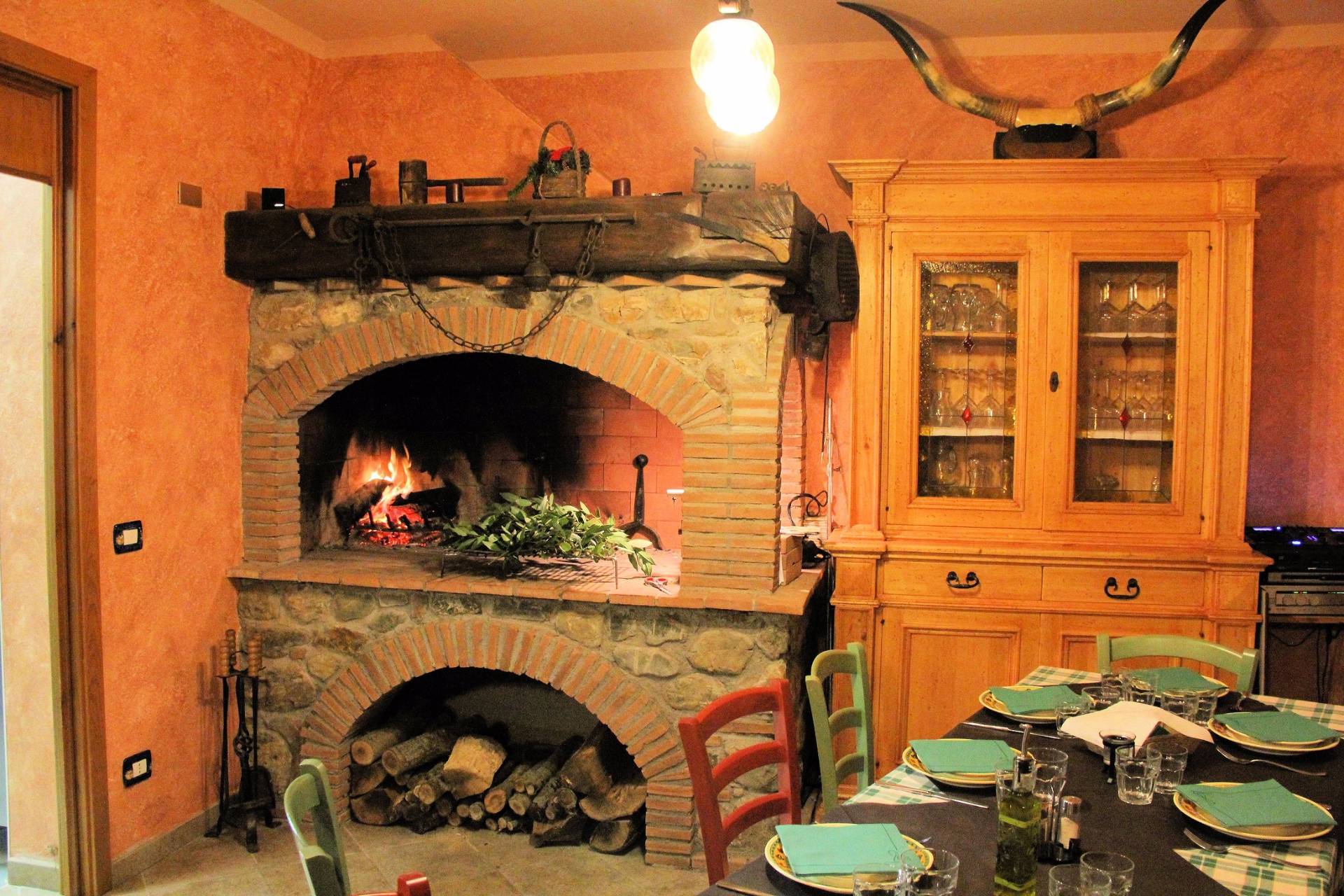 Complesso agrituristico con parco e piscina in vendita a Massa Marittima