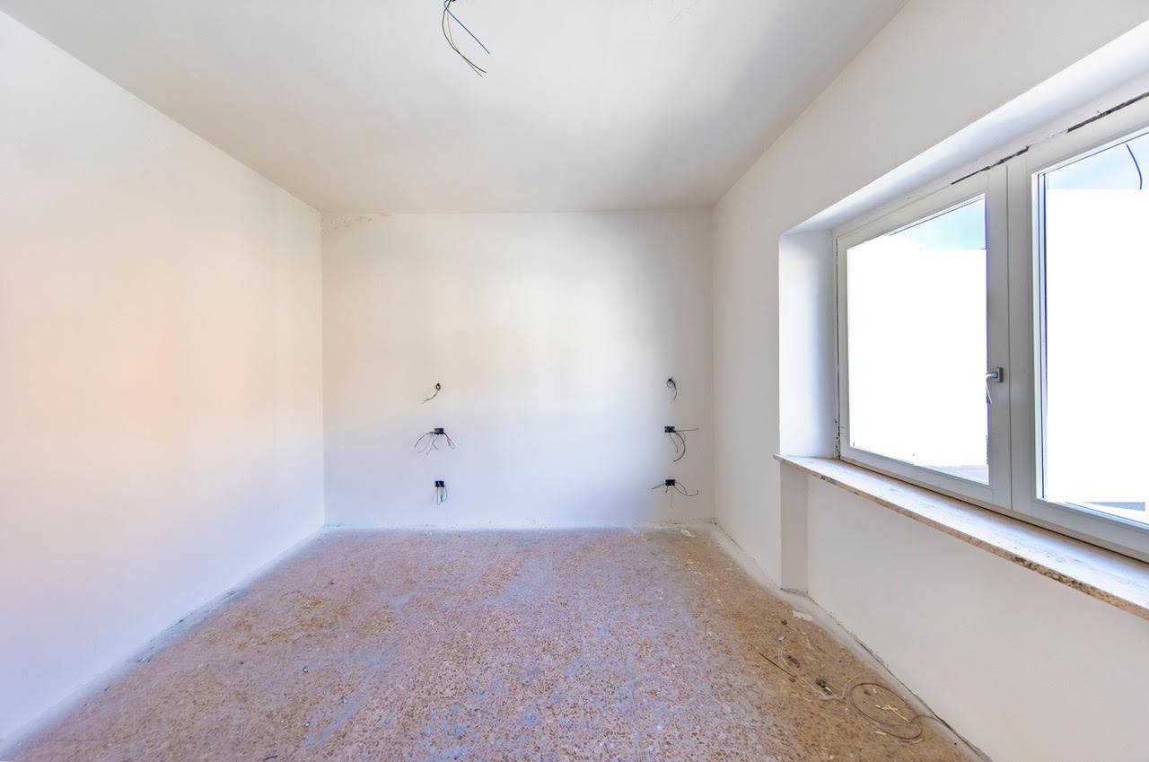 Porzione terratetto di villa bifamiliare in vendita a Pescia