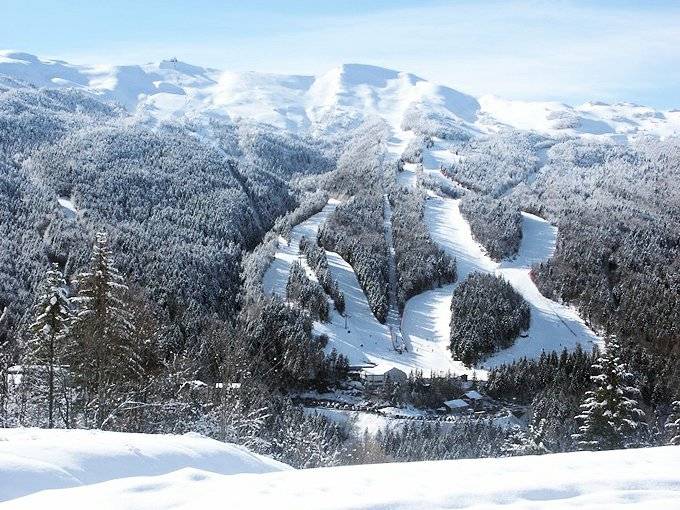 Proponiamo la vendita dell'attivita' di bar/ristorante/pizzeria in vendita a Abetone Cutigliano