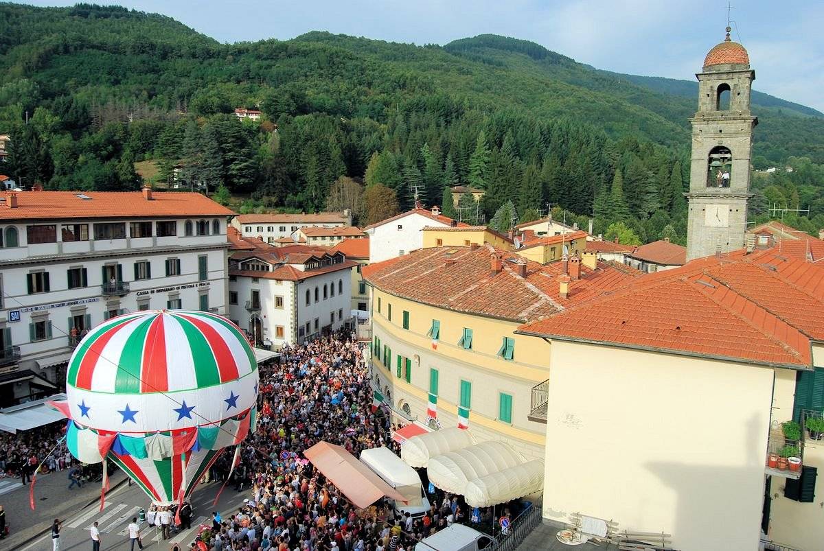 Proponiamo la vendita dell'attivita' di bar/ristorante/pizzeria in vendita a Abetone Cutigliano