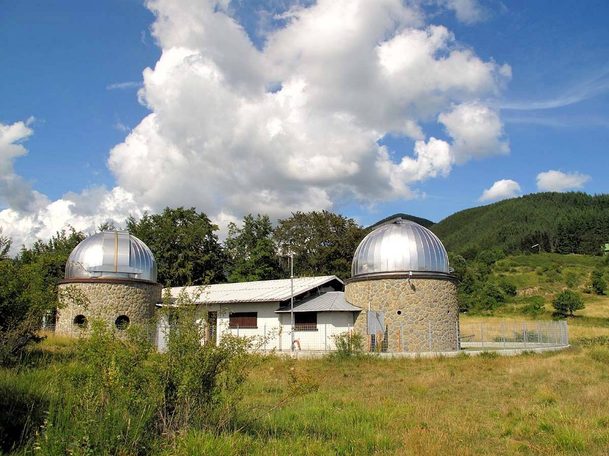 Proponiamo la vendita dell'attivita' di bar/ristorante/pizzeria in vendita a Abetone Cutigliano