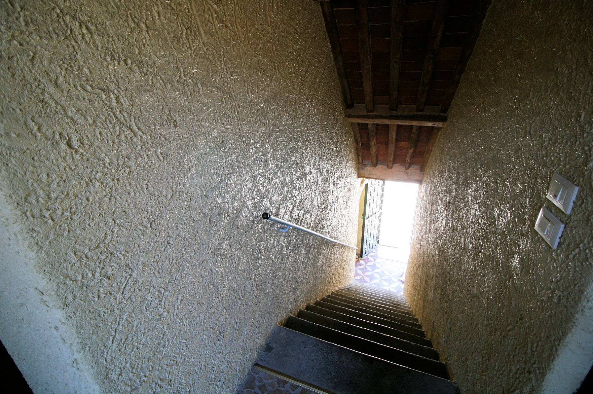 Porzione di terratetto vicino alle mura in vendita a Lucca, Sant'Anna