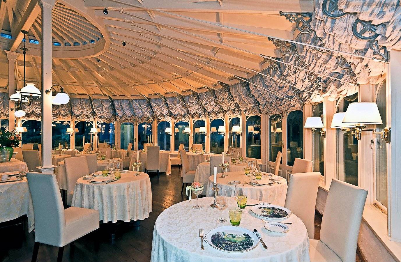 Bellissima struttura turistico ricettiva con ristorante parco e piscina in vendita a Lucca