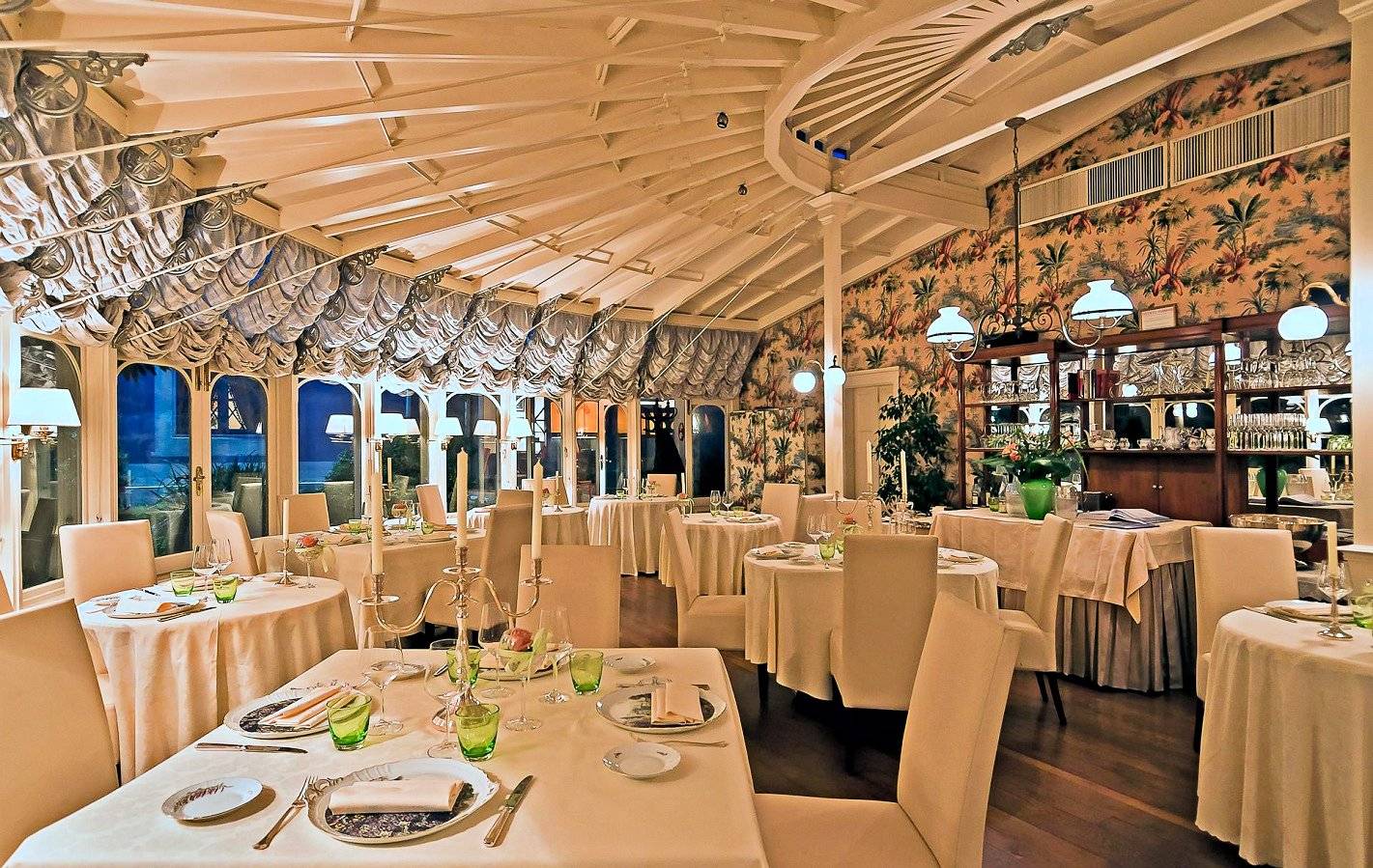 Bellissima struttura turistico ricettiva con ristorante parco e piscina in vendita a Lucca