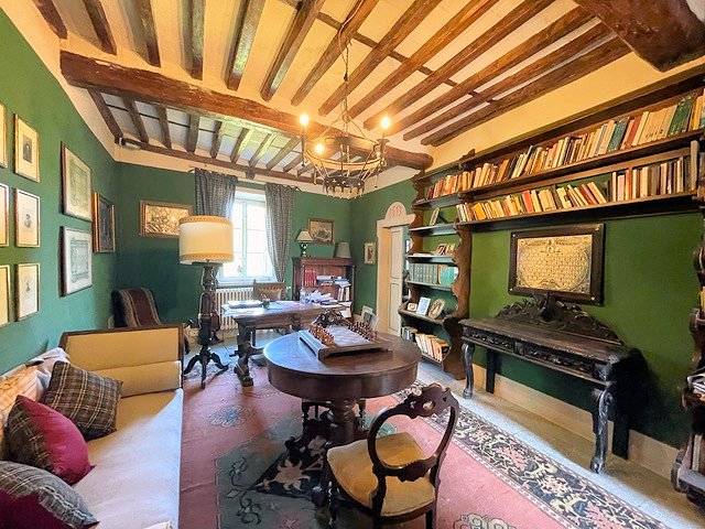 Villa antica con parco in vendita a Capannori