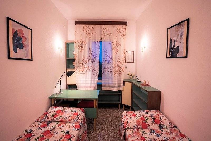 Bella villetta libera su quattro lati con giardino in posizione centrale in vendita a Roccastrada, S