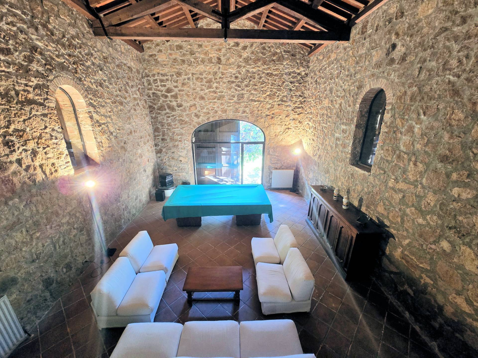 Rustico ristrutturato in posizione collinare in vendita a Roccastrada, Roccatederighi