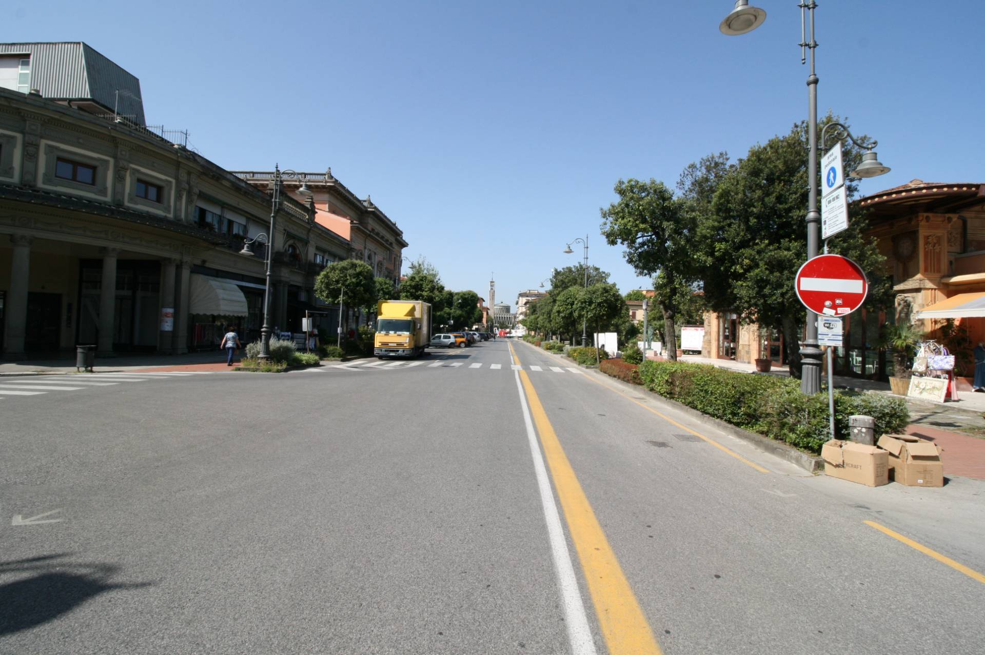 Area logistica edificabile vicina a Montecatini Terme in vendita a Montecatini-Terme