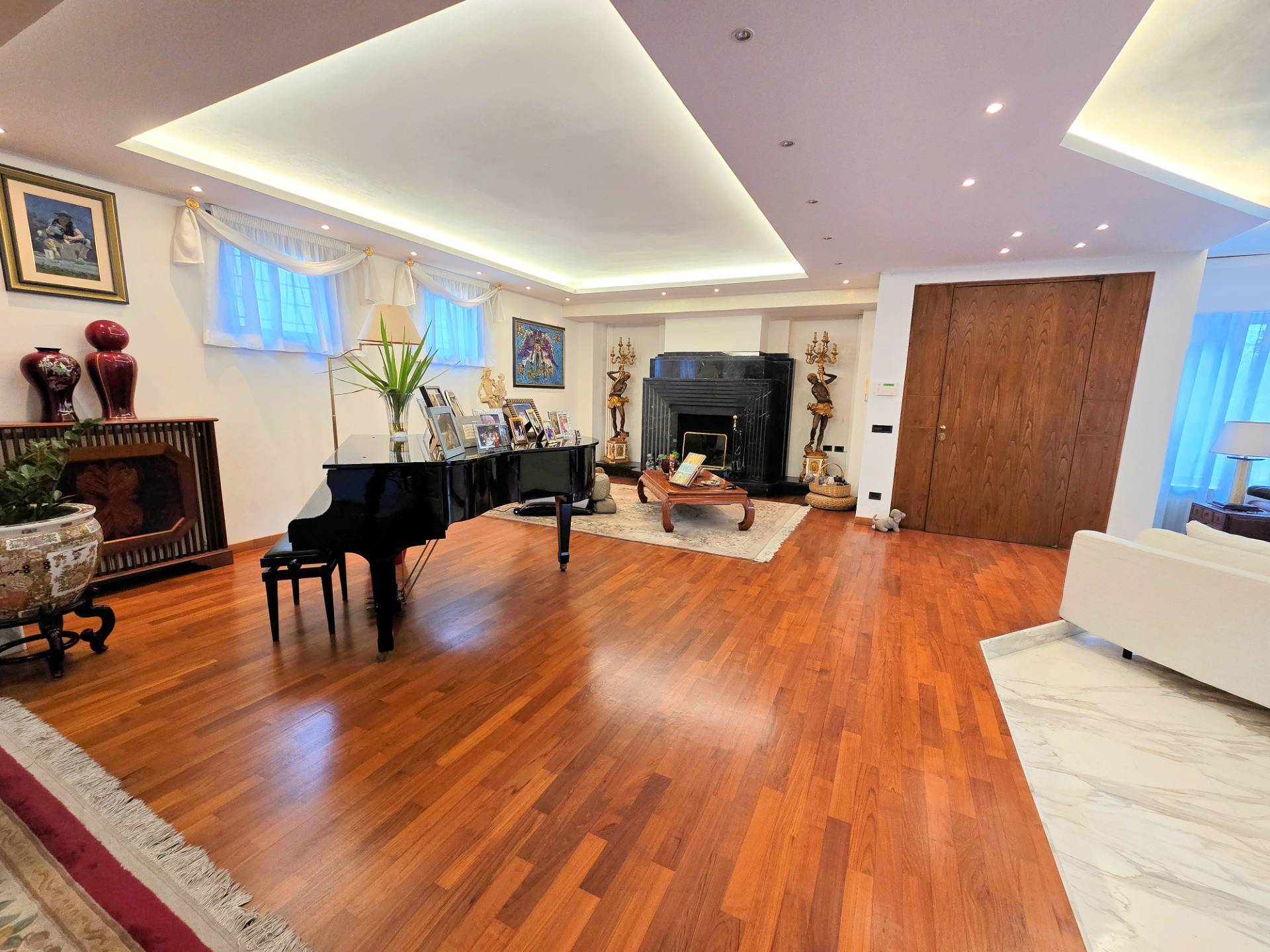 Villa di pregio con ottime rifiniture in comoda zona residenziale in vendita a Pieve a Nievole