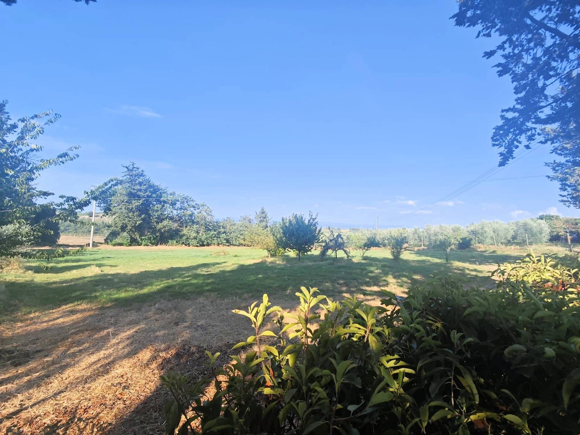 Porzione terratetto di casale con vista panoramica e ampio terreno in vendita a Gambassi Terme