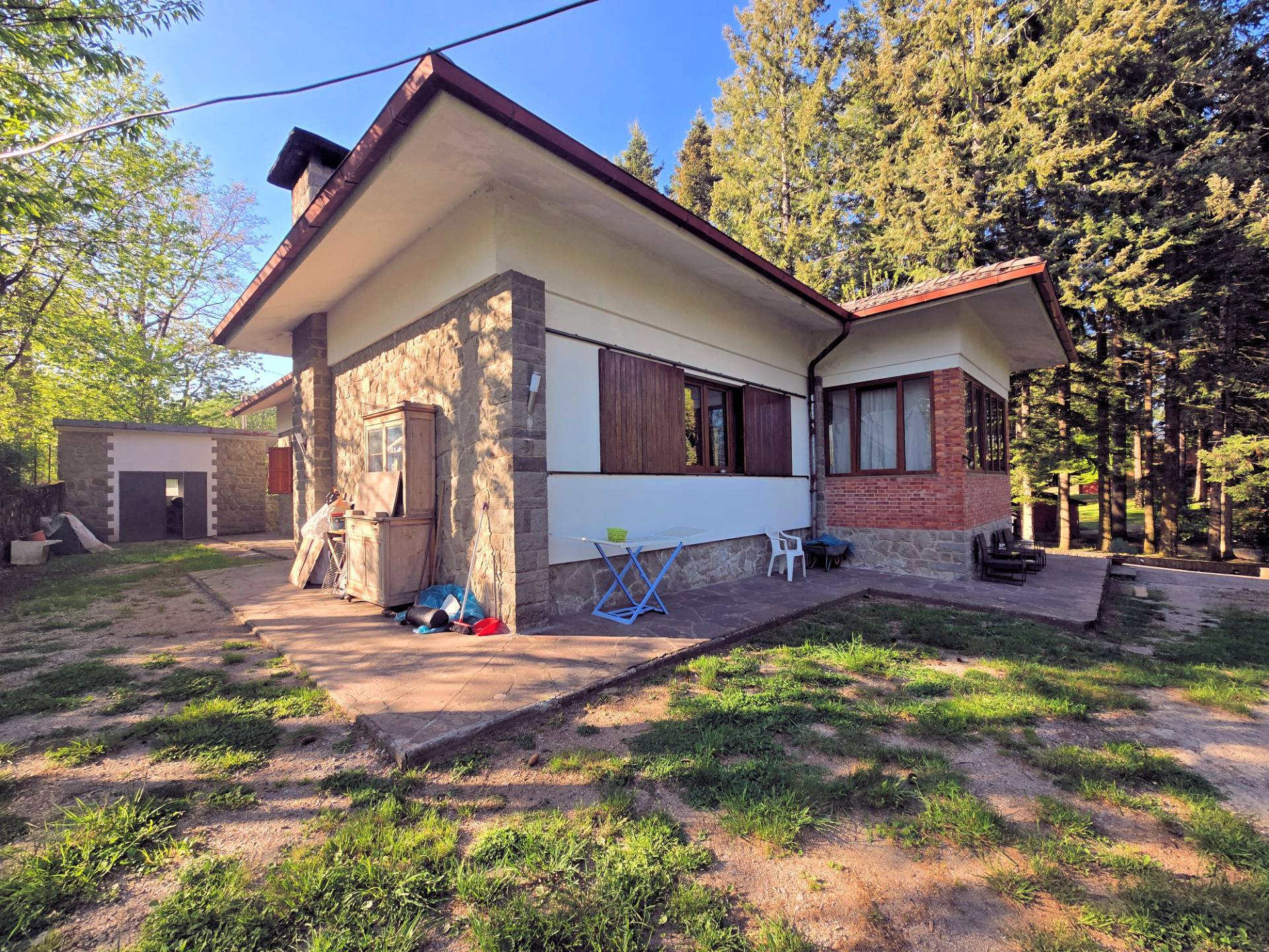Villa con ampio giardino in vendita a Marliana, Femminamorta