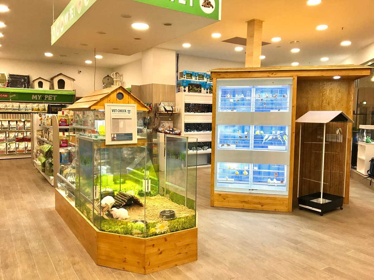 Proponiamo licenze commerciali di vario genere in vendita a Pistoia