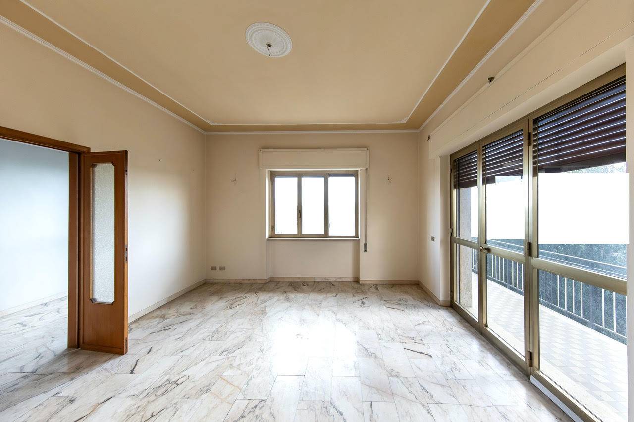 Appartamento in villa con giardino privato in vendita a Pescia