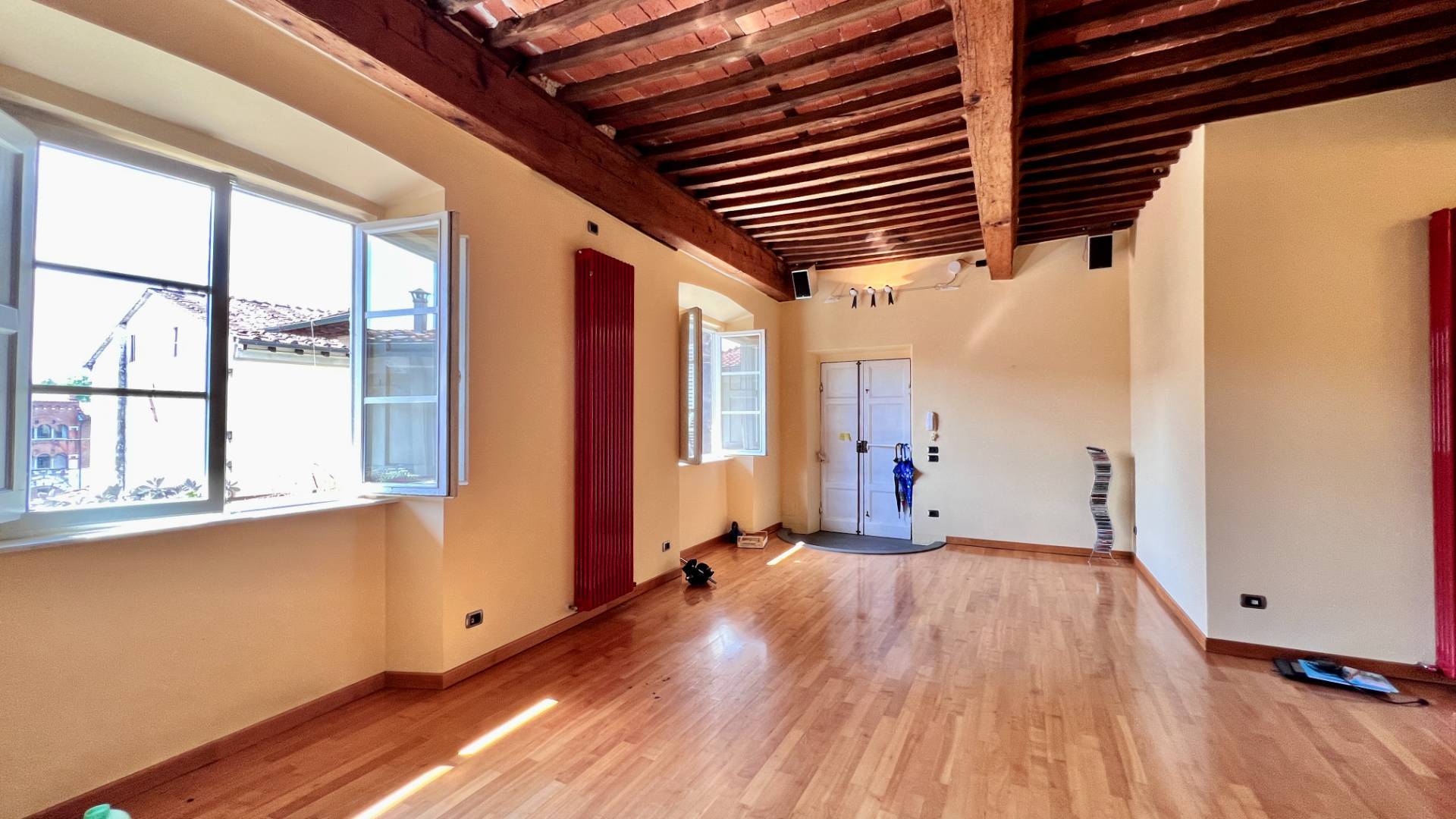 Appartamento in centro storico in vendita a Lucca, Centro storico