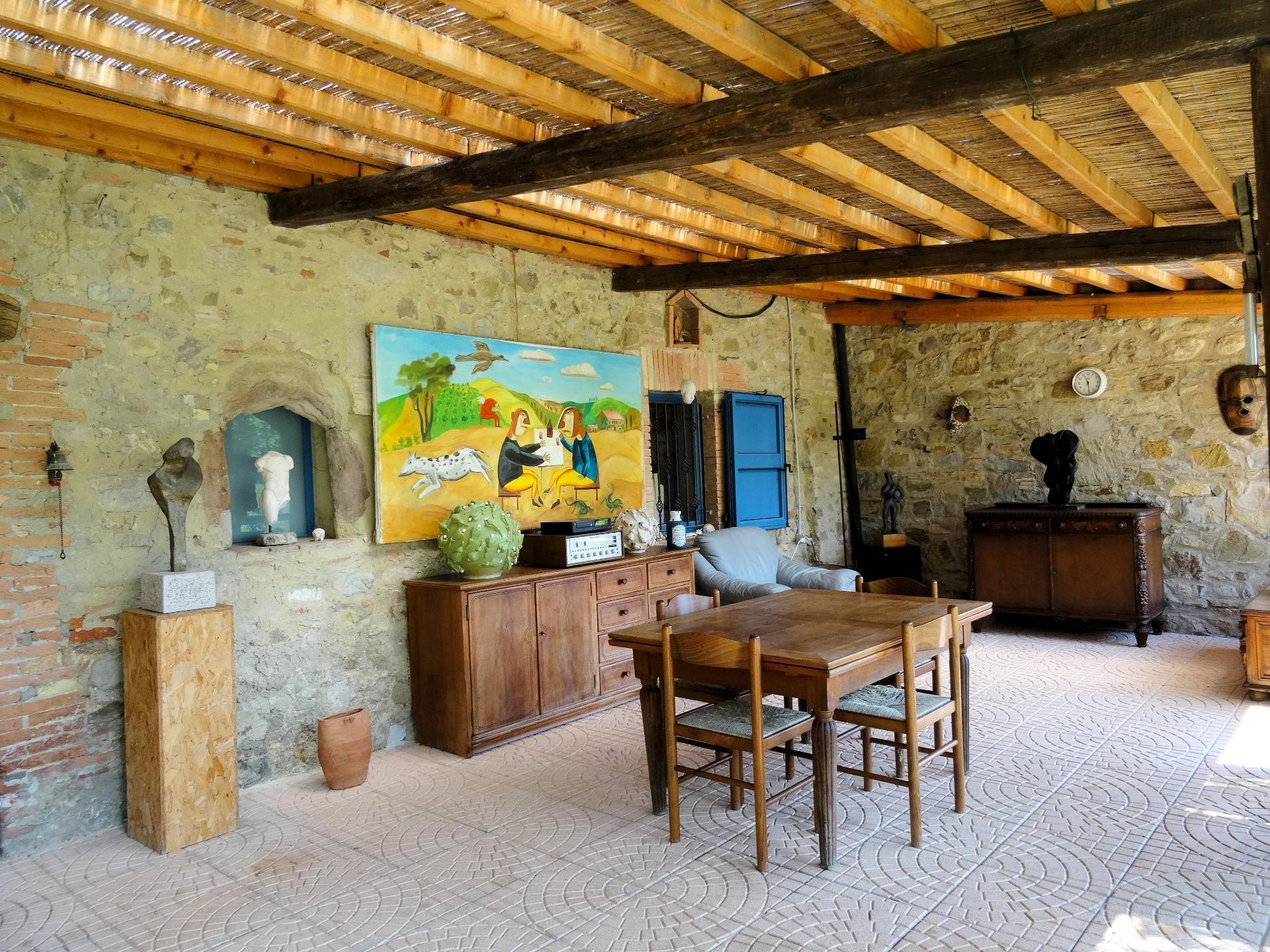 Azienda agricola in posizione panoramica in vendita a Radicondoli