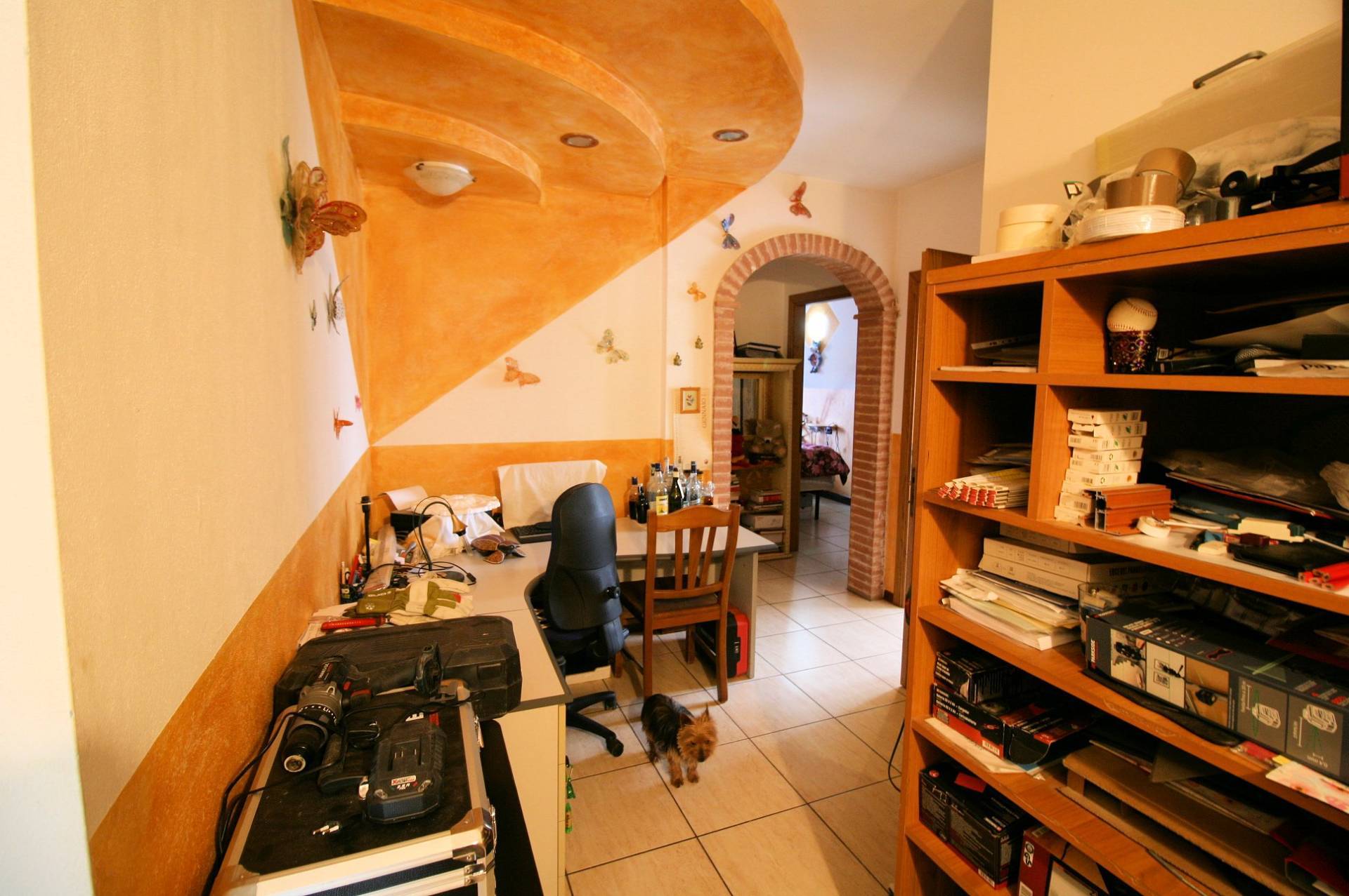 Porzione terratetto di villetta bifamiliare con giardino privato in ottima posizione in vendita a Ro