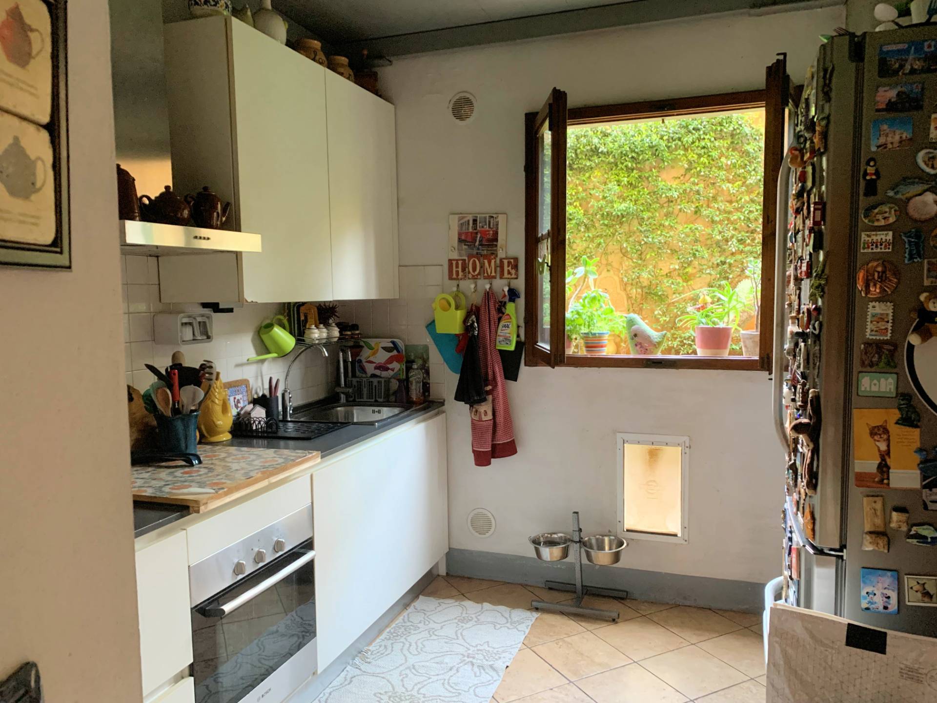 Appartamento di ampia superficie in centro storico in vendita a Pistoia, Centro storico