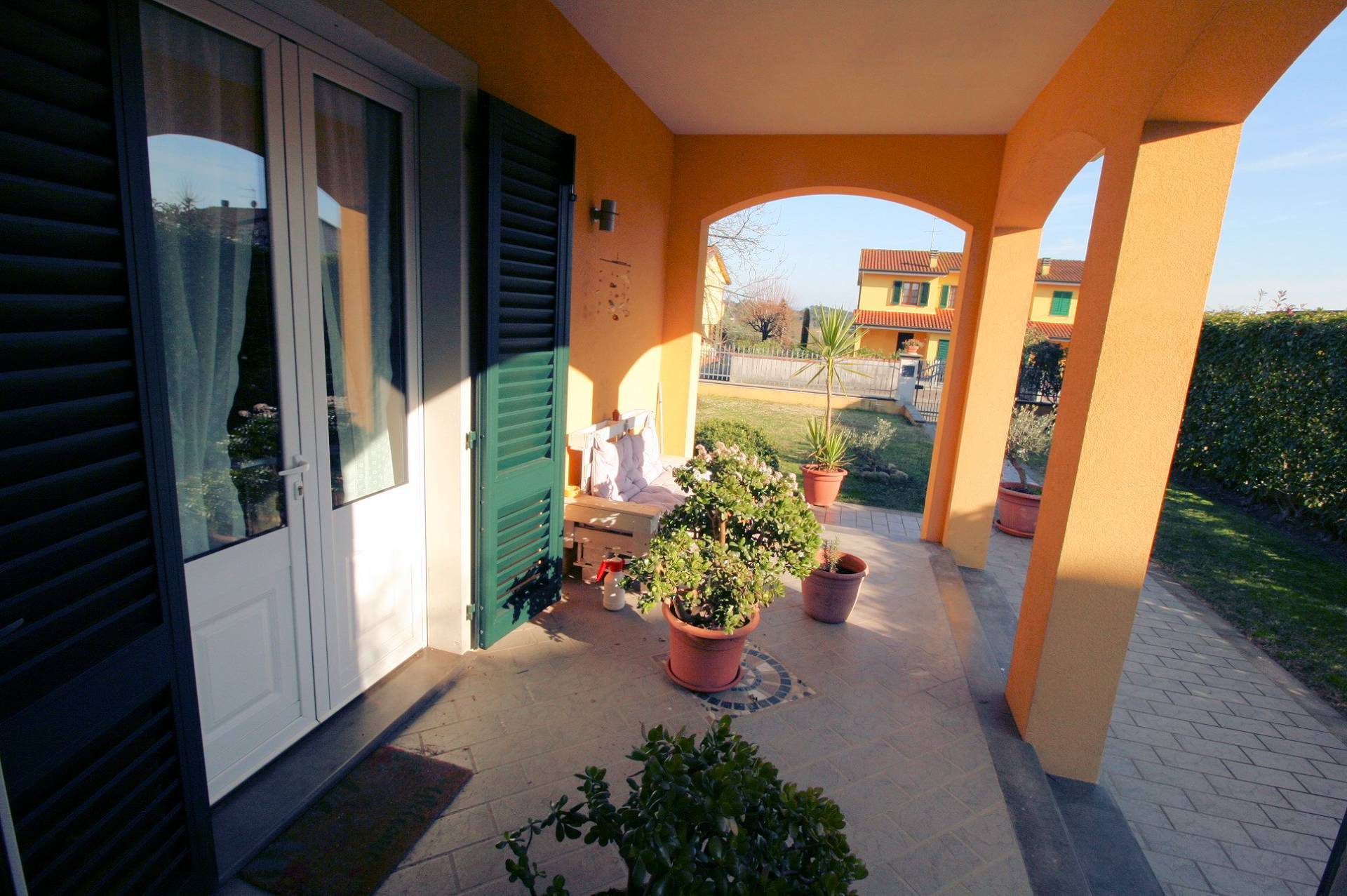 Villetta singola con giardino in vendita a Montecarlo