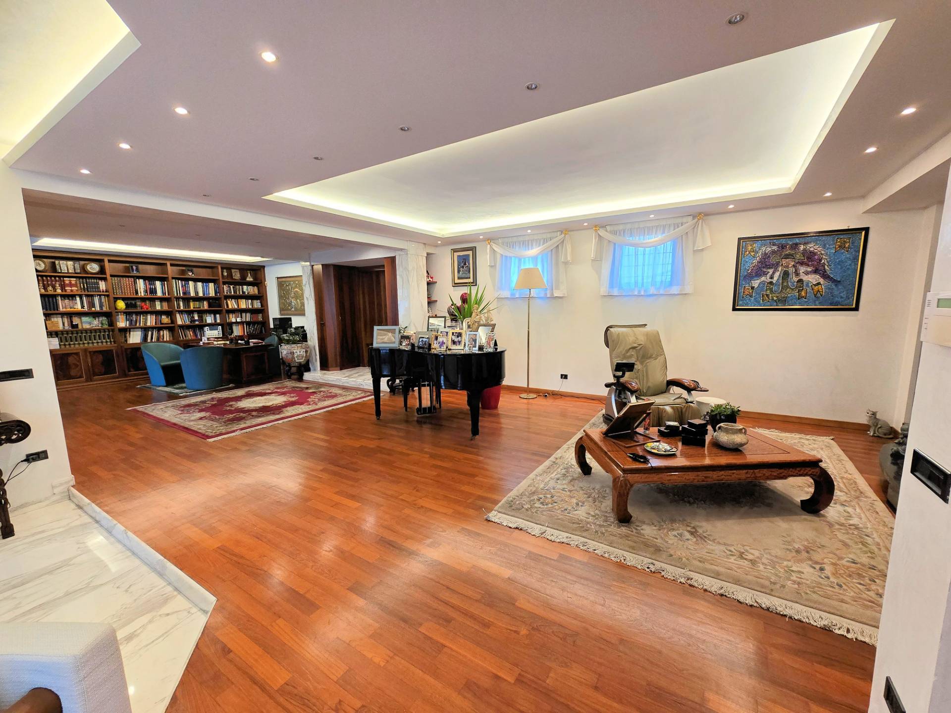 Villa di pregio con ottime rifiniture in comoda zona residenziale in vendita a Pieve a Nievole