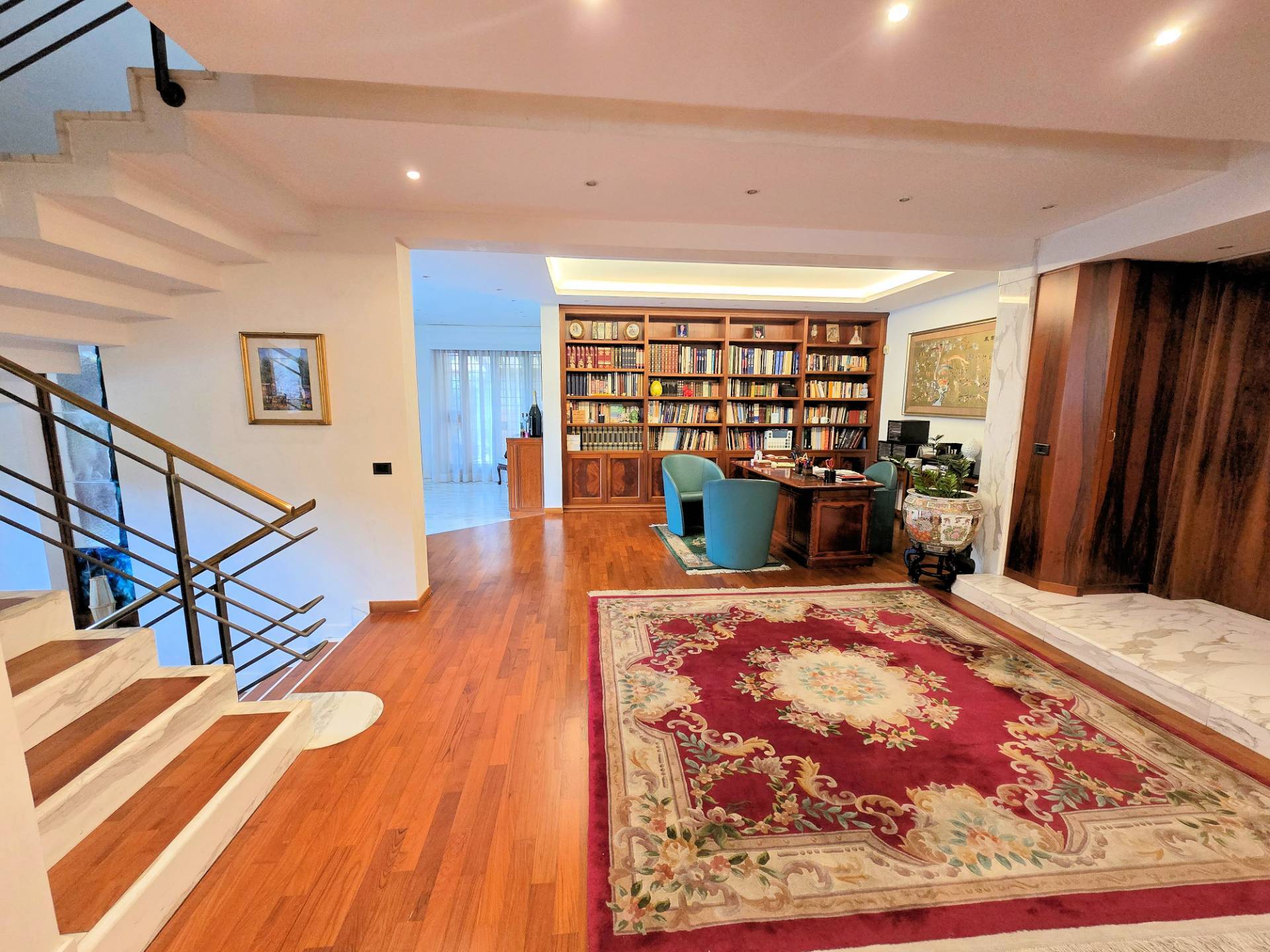 Villa di pregio con ottime rifiniture in comoda zona residenziale in vendita a Pieve a Nievole