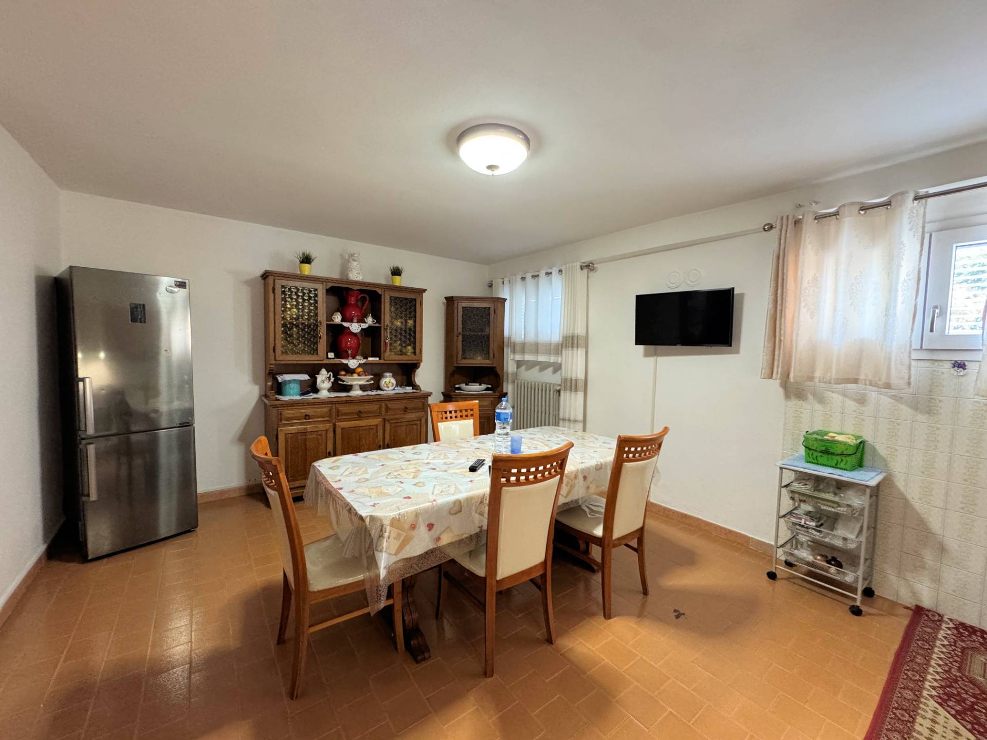 Villa di ampia superficie con giardino in vendita a Altopascio