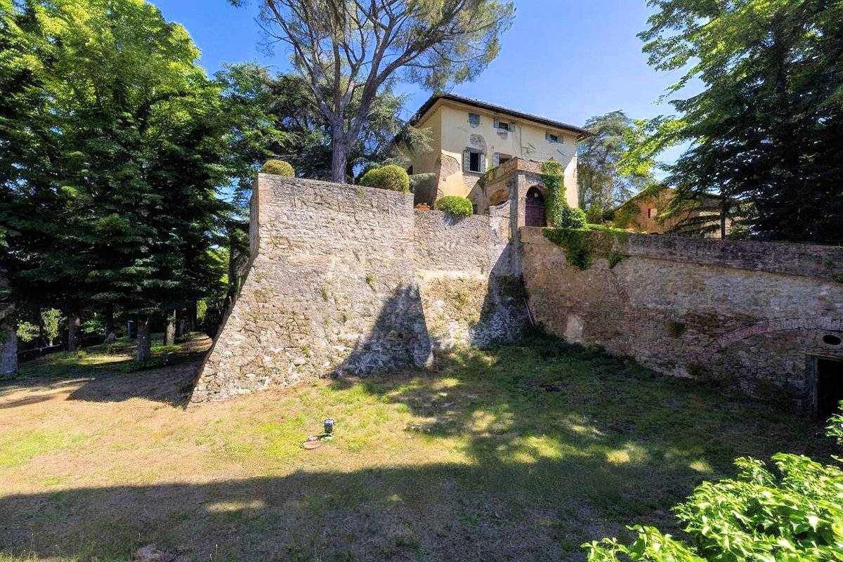 Azienda Vitivinicola di alto livello nel Chianti Classico in vendita a Castelnuovo Berardenga