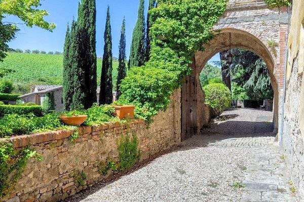 Azienda Vitivinicola di alto livello nel Chianti Classico in vendita a Castelnuovo Berardenga