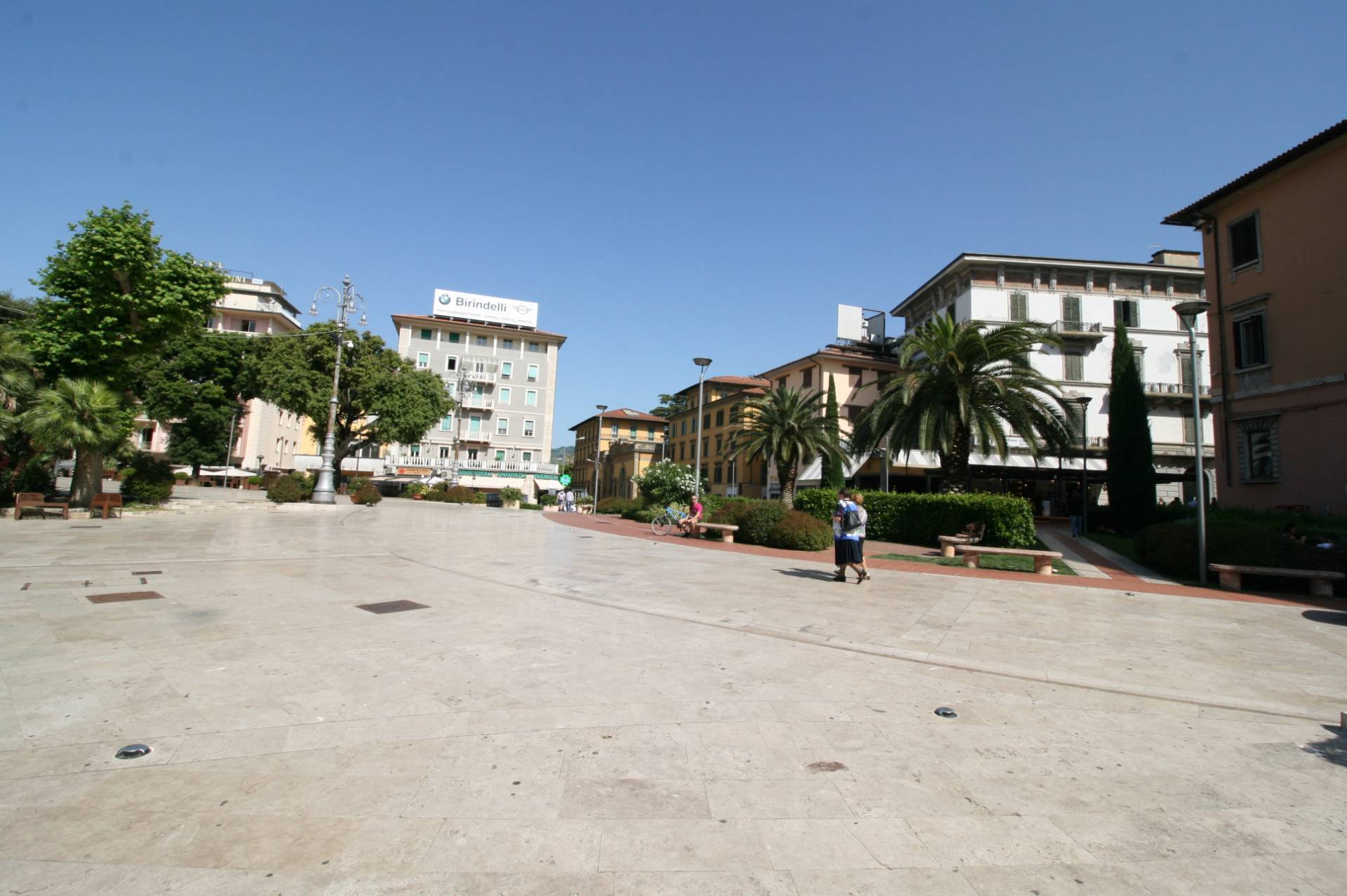 Appartamento completamente ristrutturato al piano terra in vendita a Montecatini-Terme