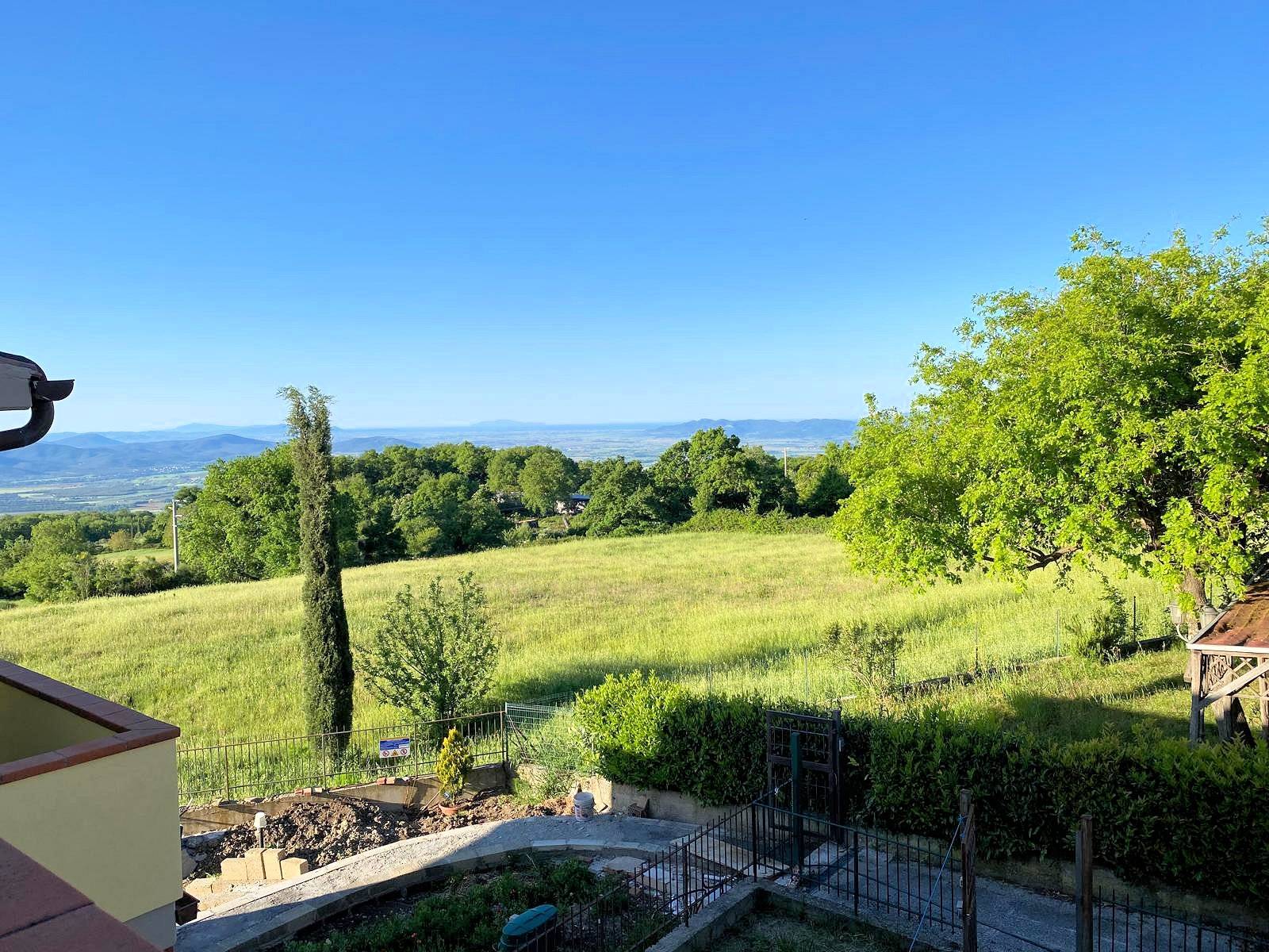 Appartamento al piano primo con garage in vendita a Roccastrada, Sassofortino