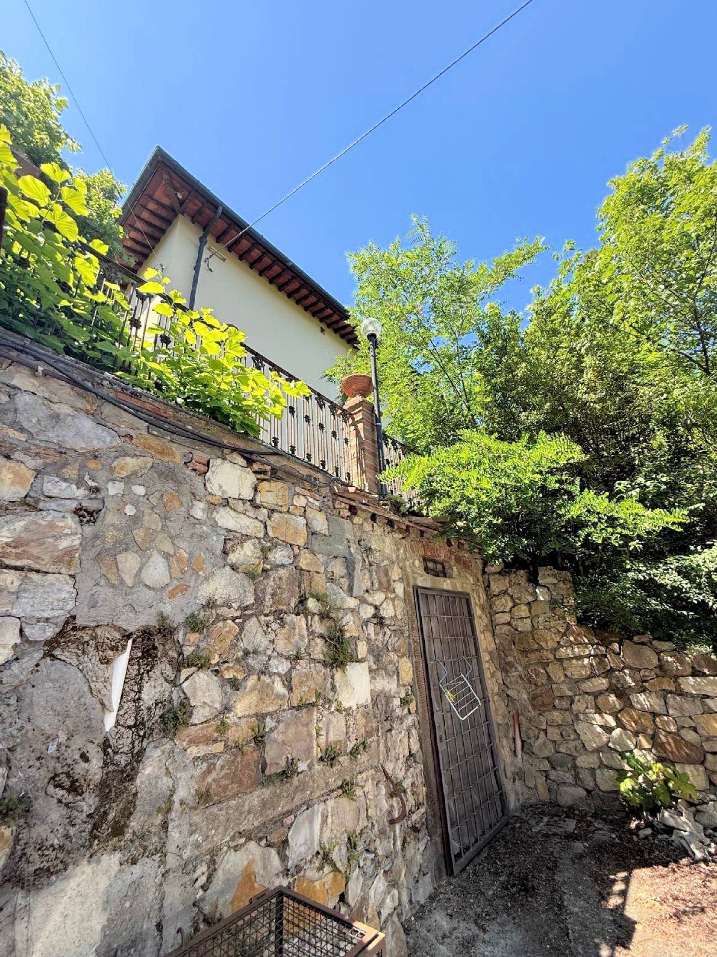 Casa indipendente con giardino in vendita a Greve in Chianti