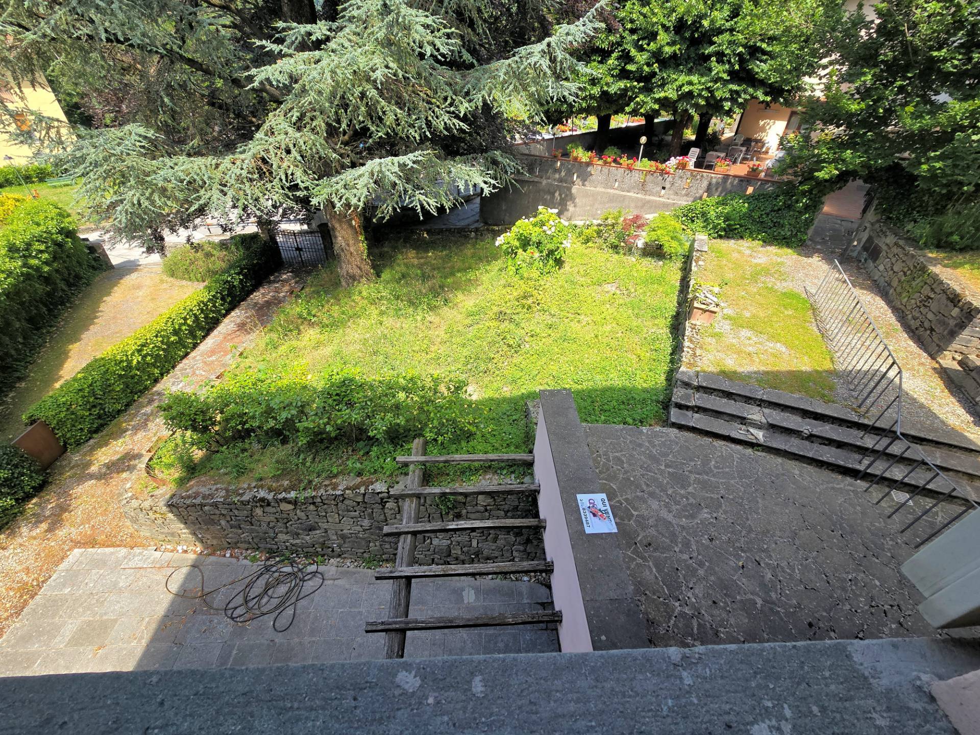Appartamento con ingresso indipendente e giardino in vendita a Abetone Cutigliano