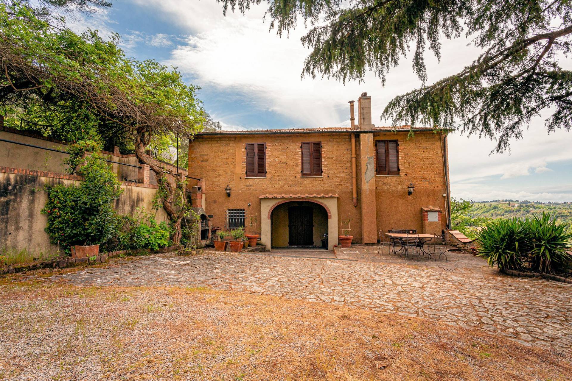 Rustico con piscina e vista panoramica in vendita a Volterra, Prato d'Era