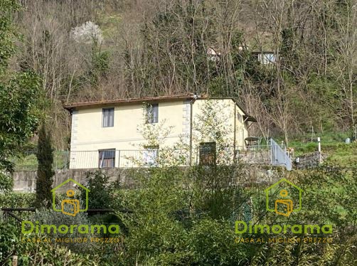 Villa in vendita in via solcini 4 55022 bagni di lucca lu italia, Bagni di Lucca